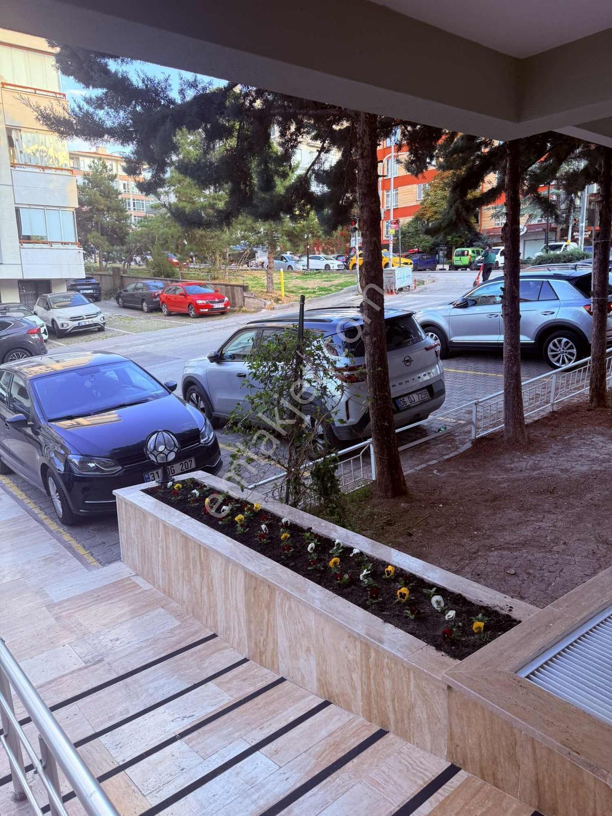 Çankaya Ayrancı Kuzgunda 3+1+kiler Depo Asansör Otoparklı Daire — fotoğraf 13