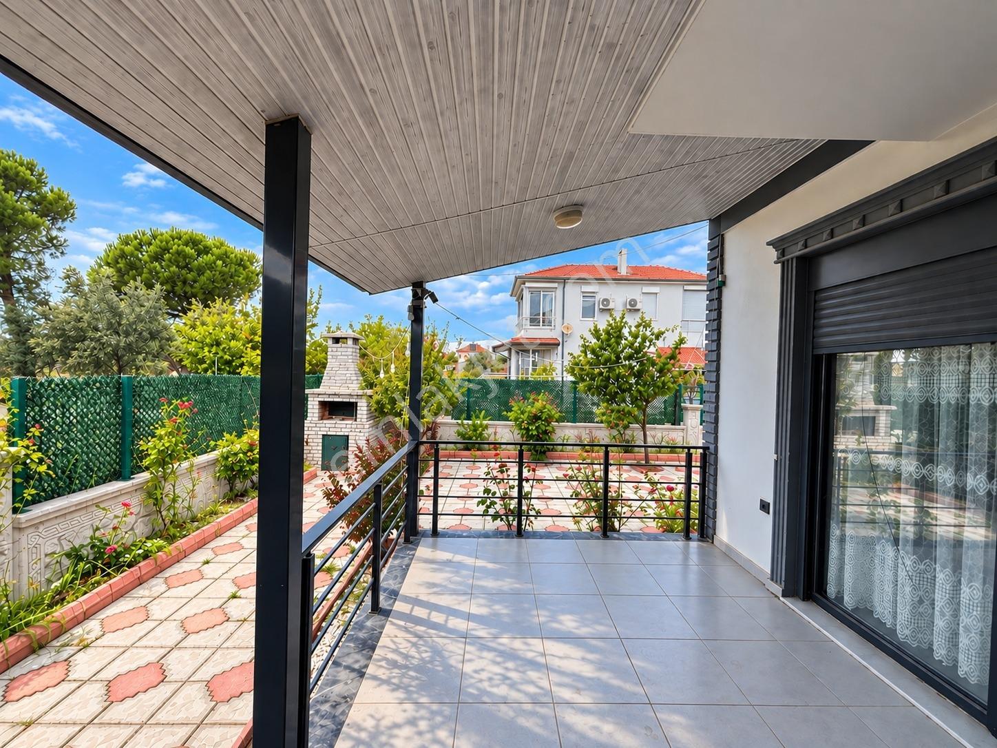 Umas Solutıondan Geniş Bahçeli - Verandalı & Saunalı - 2+1 Villa — fotoğraf 9