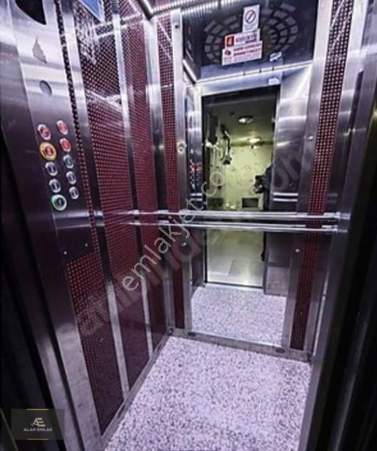Alan Emlaktan Merkezi Konumda Fırsat Daire — fotoğraf 32