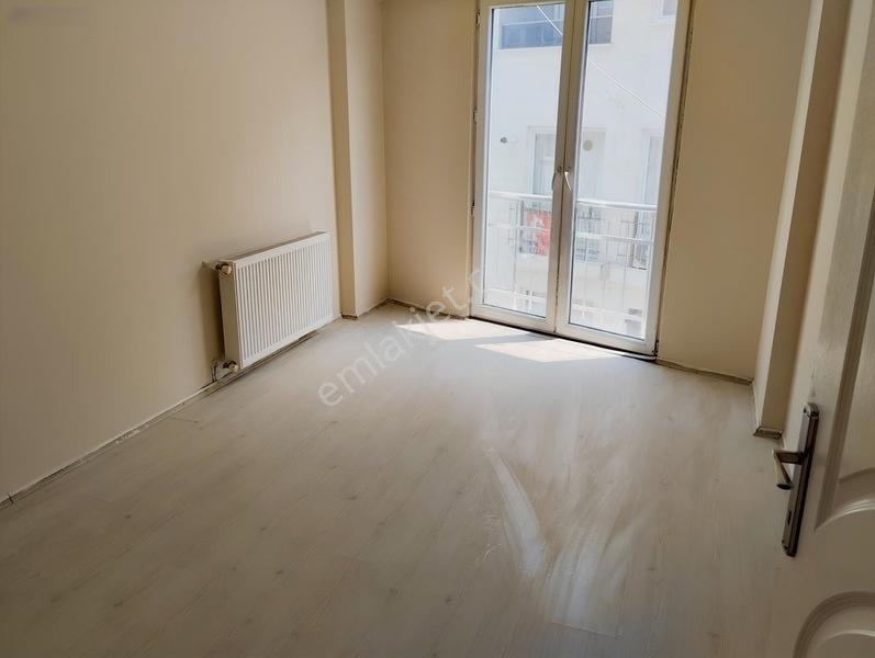 Eşref Emlak, Beyaz Eşyalı, Ayrı Mutfaklı Satılık 2+1 Daire — fotoğraf 8