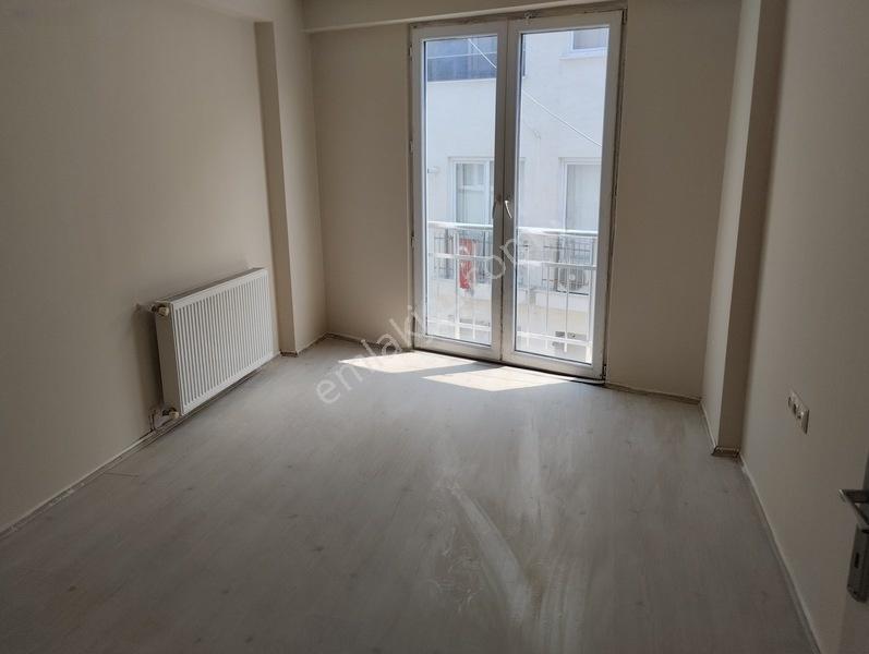Eşref Emlak, Beyaz Eşyalı, Ayrı Mutfaklı Satılık 2+1 Daire — fotoğraf 10
