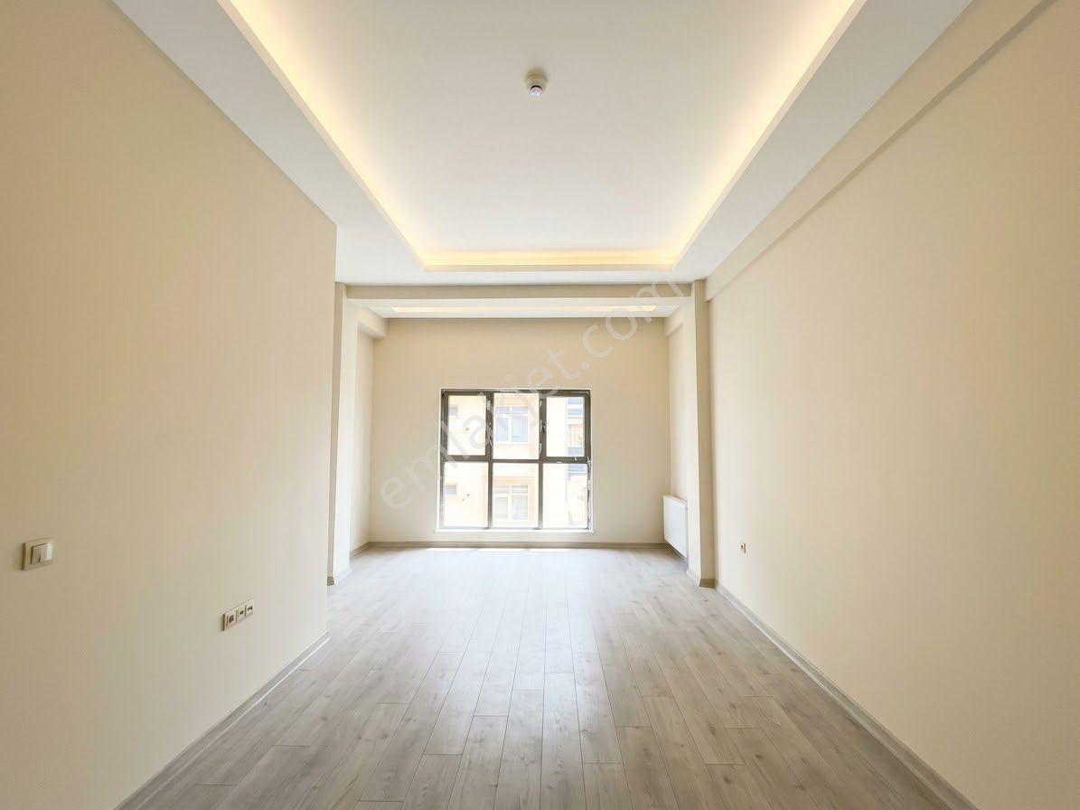 Sincan Pınarbaşı Mah.çorum Caddesi Üzerinde Yeni Lüks 2+1 — fotoğraf 26