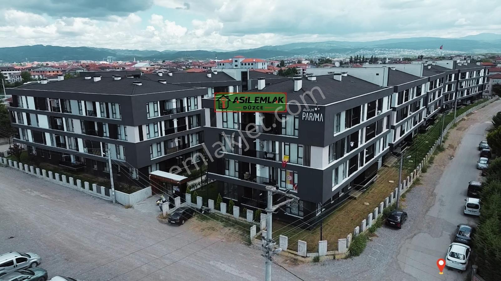 Asil Emlak | Hamidiye Mah. İskanlı Ayrı Mutfak 3+1 Satılık Daire — fotoğraf 2