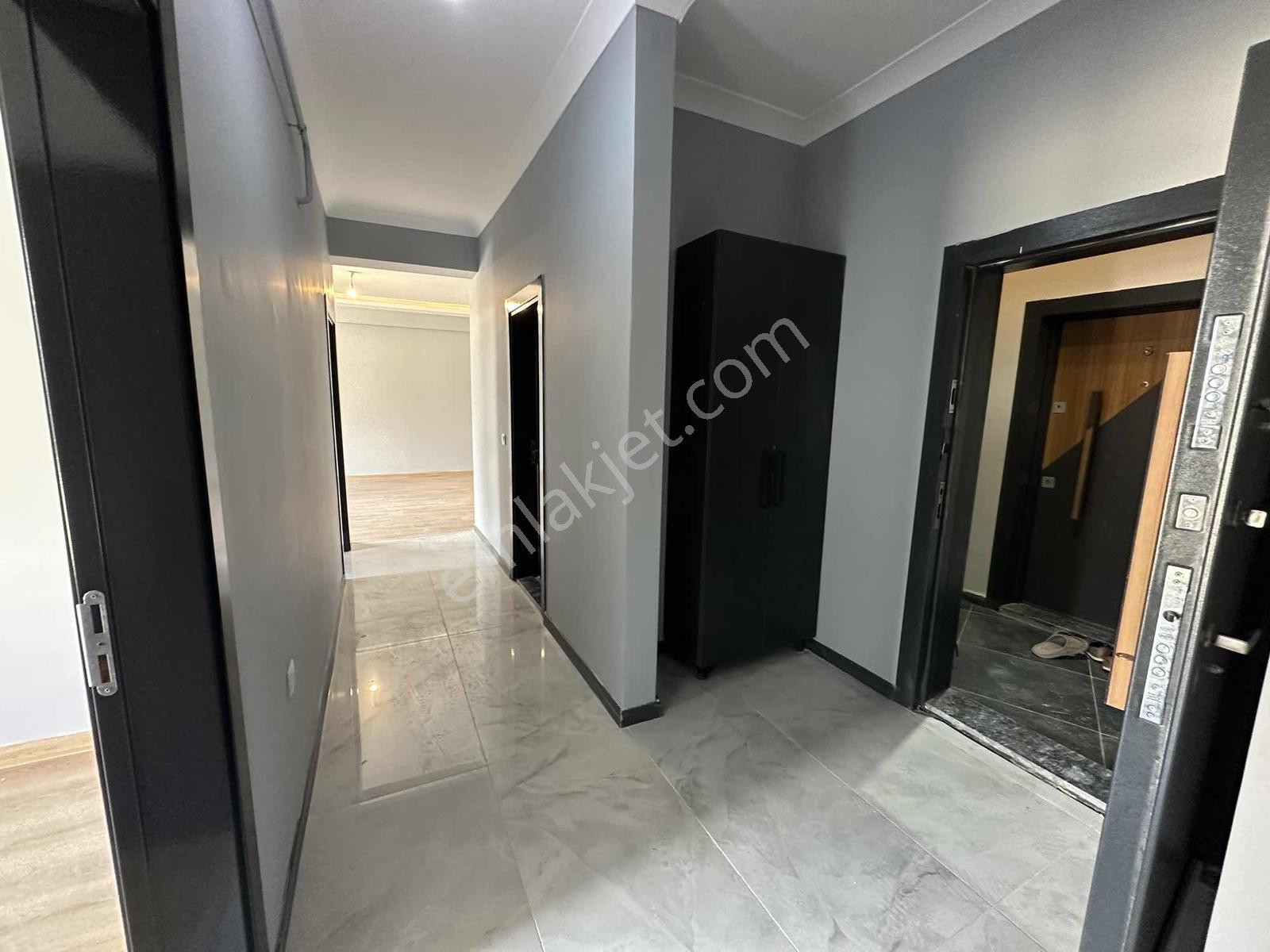 Asil Emlak | Hamidiye Mah. İskanlı Ayrı Mutfak 3+1 Satılık Daire — fotoğraf 10