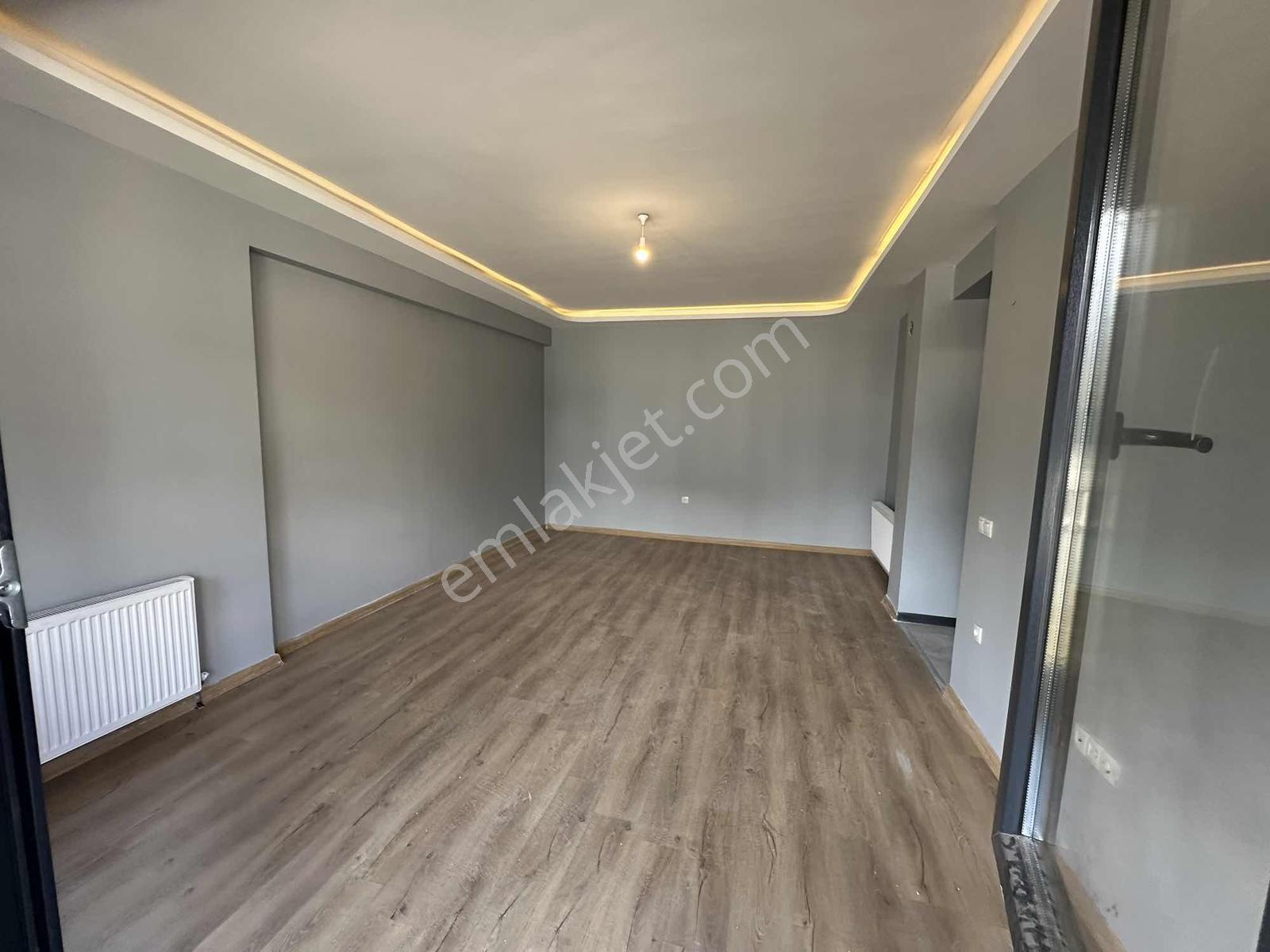 Asil Emlak | Hamidiye Mah. İskanlı Ayrı Mutfak 3+1 Satılık Daire — fotoğraf 13