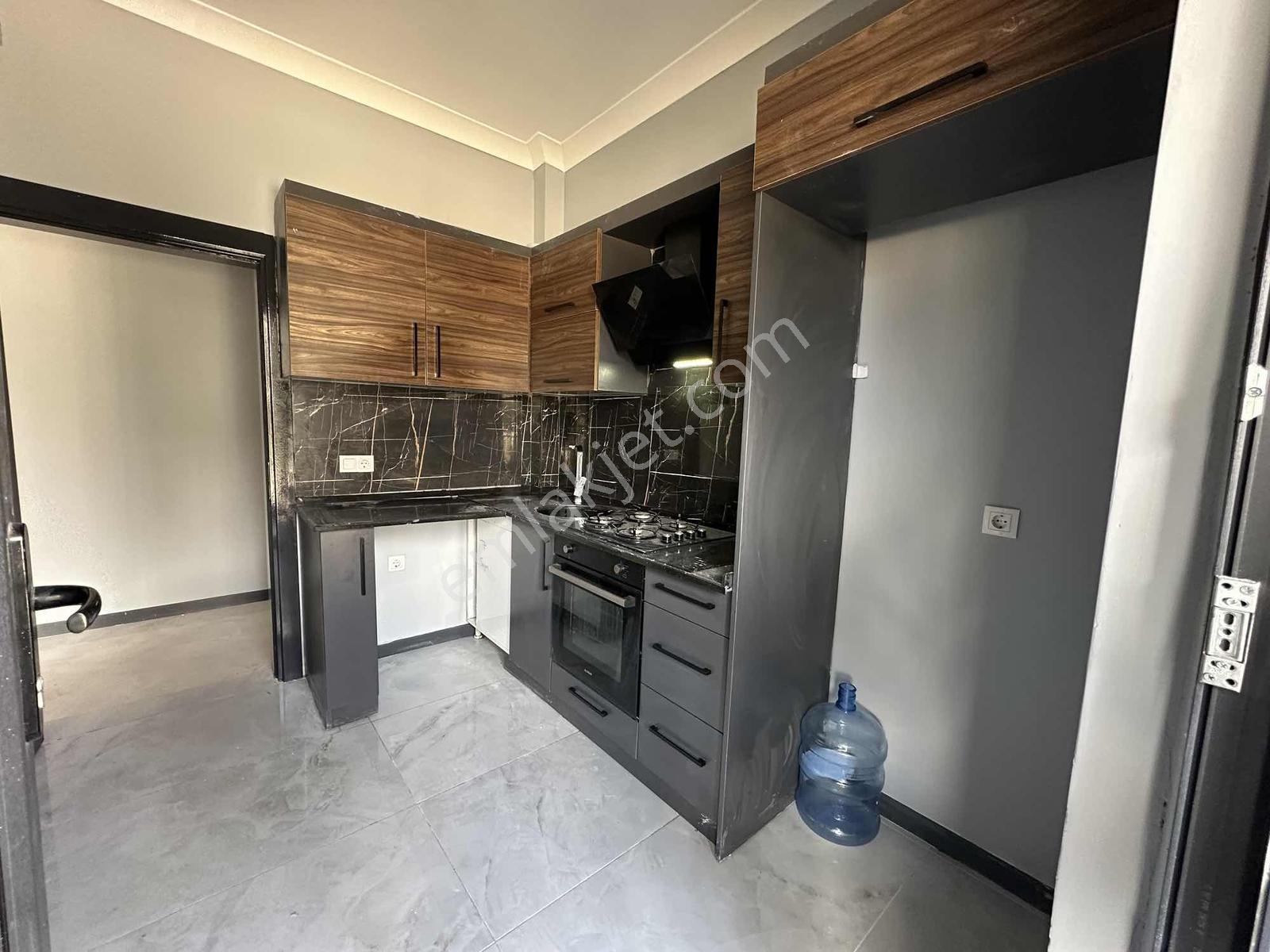 Asil Emlak | Hamidiye Mah. İskanlı Ayrı Mutfak 3+1 Satılık Daire — fotoğraf 20