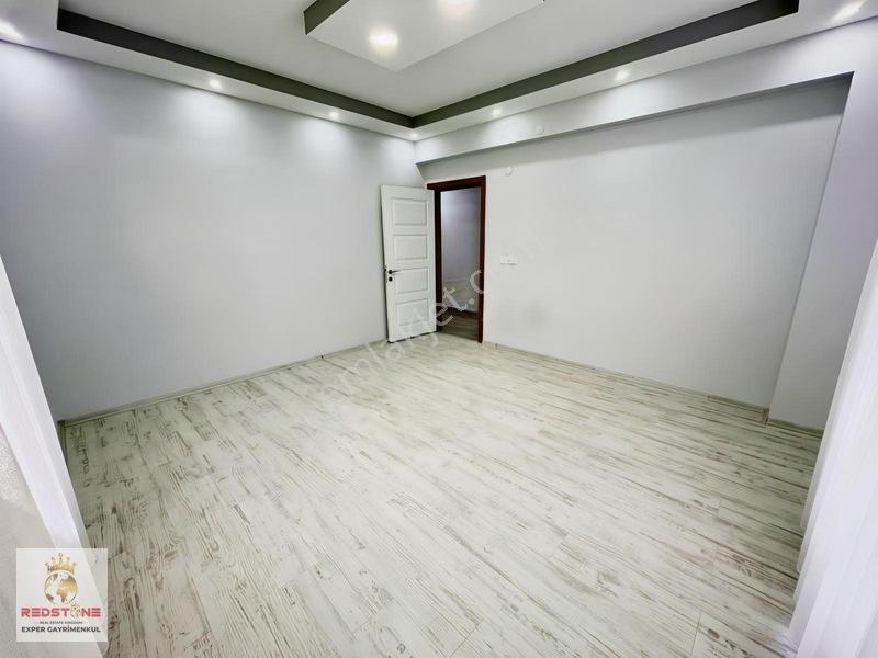 Kuzuluk'ta Site De Mutfak Ayrı, Kombili Satılık Yüksek Giriş 3+1 — fotoğraf 5
