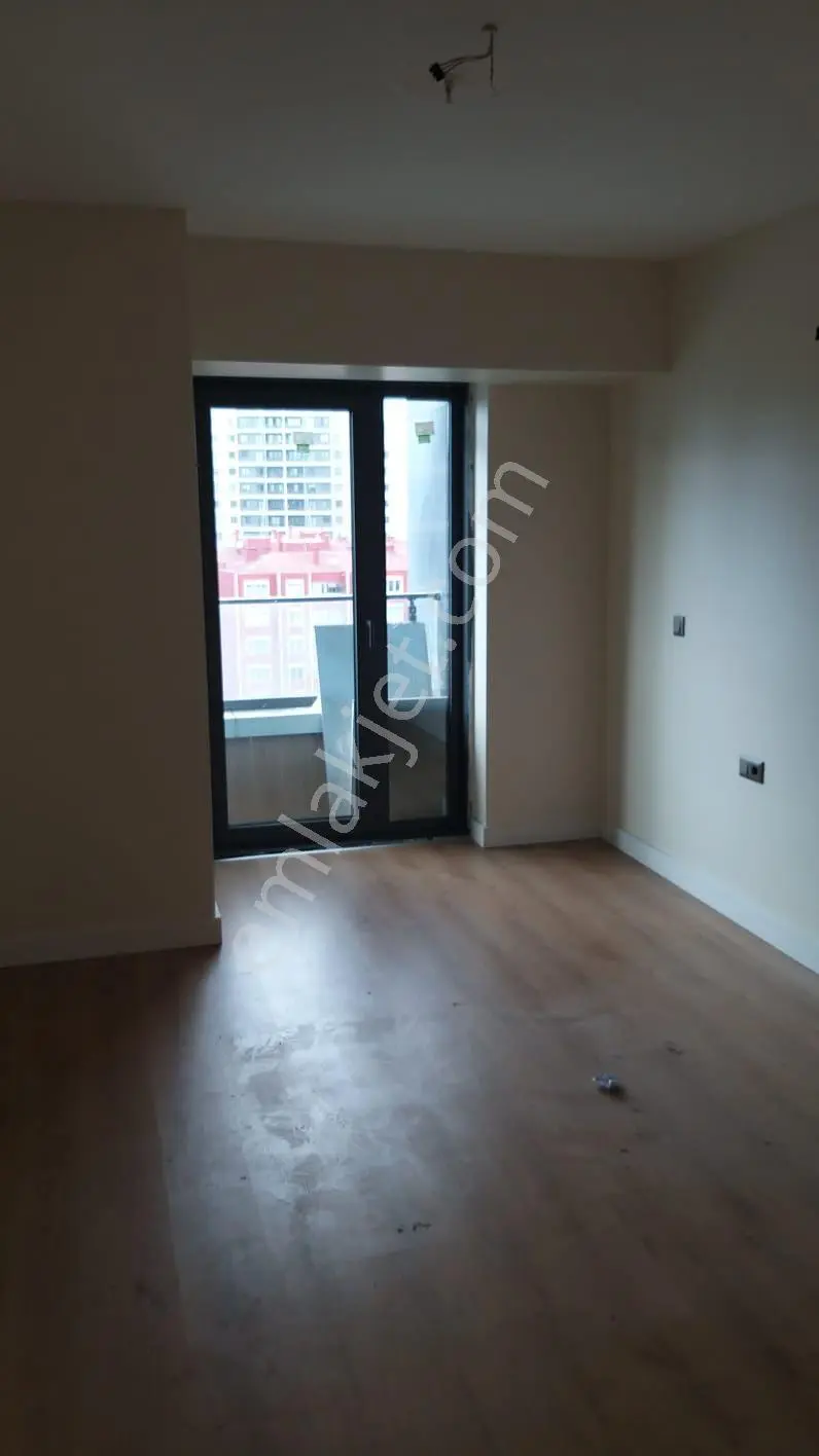 Esenyurt Cumhuriyet E5 Ve Metrobüs Yanı Kiracılı Satılık Residence — fotoğraf 5