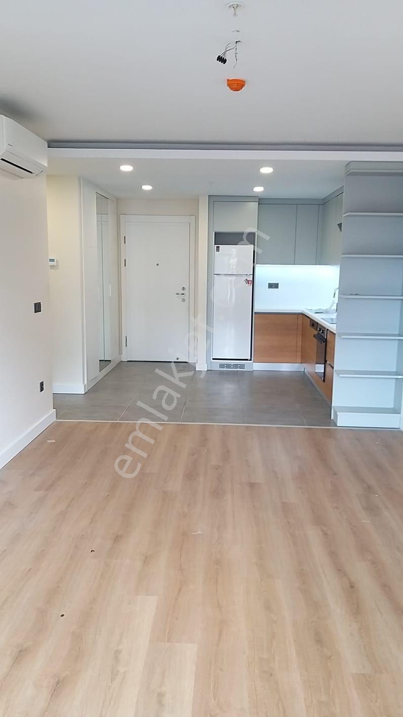 Esenyurt Cumhuriyet E5 Ve Metrobüs Yanı Kiracılı Satılık Residence — fotoğraf 9