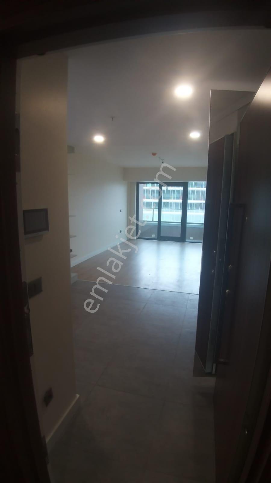 Esenyurt Cumhuriyet E5 Ve Metrobüs Yanı Kiracılı Satılık Residence — fotoğraf 10