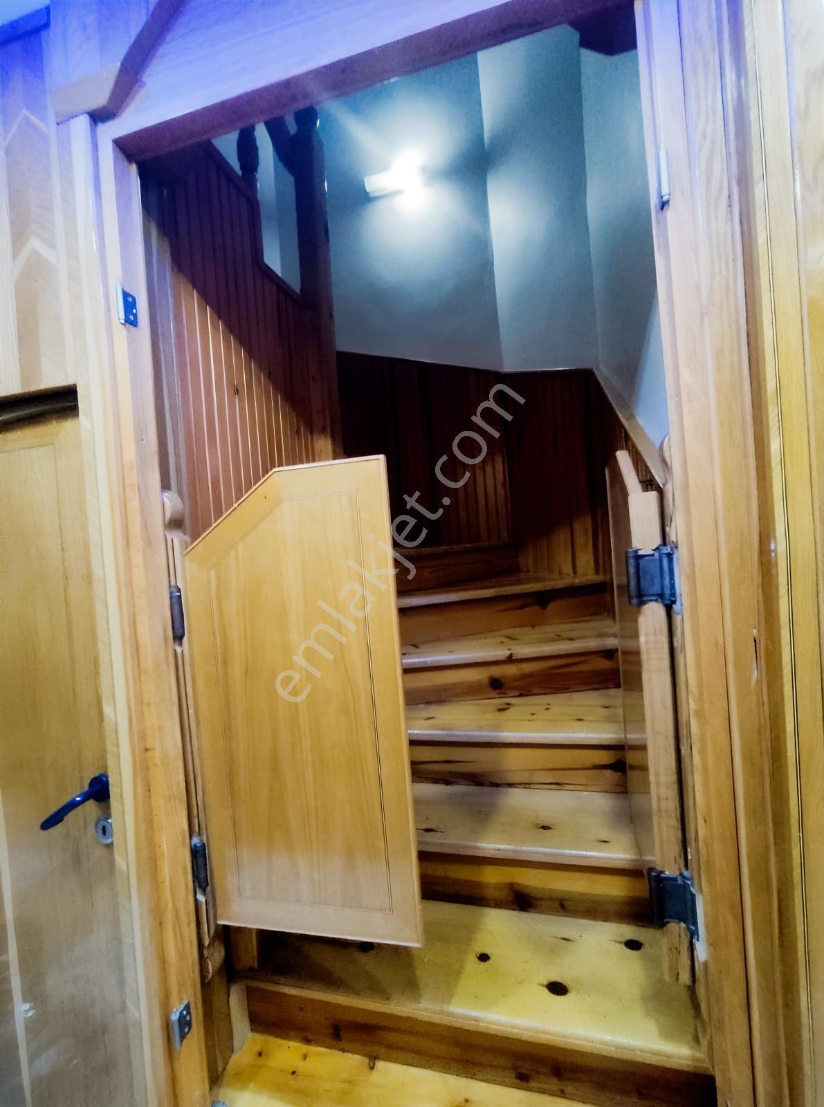 Karaca'dan Hatıp Mahallesi 4+1 Müstakil Bakımlı Villa — fotoğraf 13