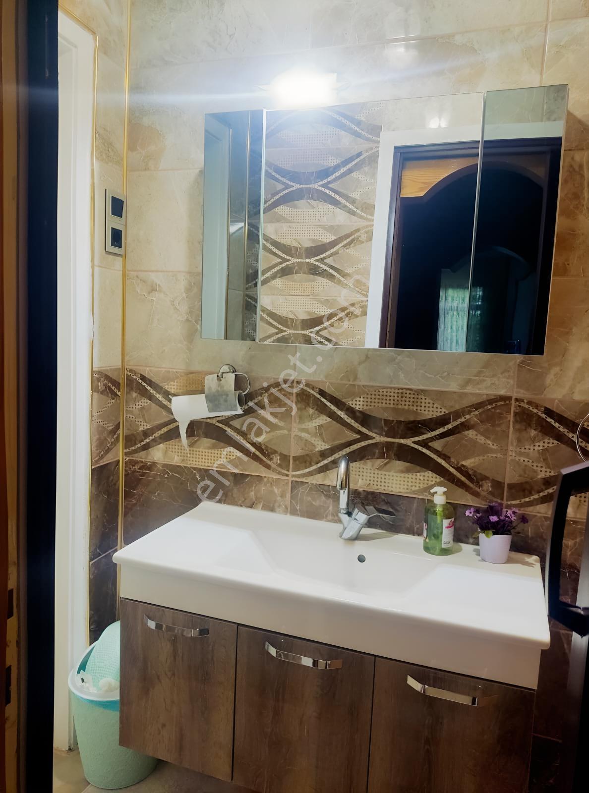 Karaca'dan Hatıp Mahallesi 4+1 Müstakil Bakımlı Villa — fotoğraf 16