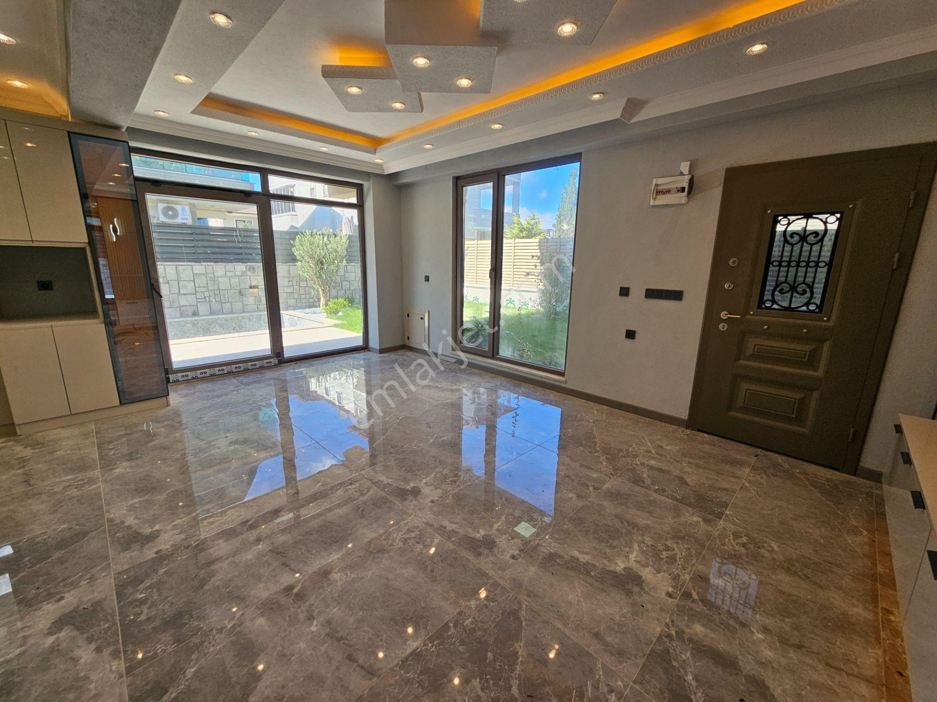 Deniz'de 4+1 Müstakil Havuzlu Lüks Villa — fotoğraf 10
