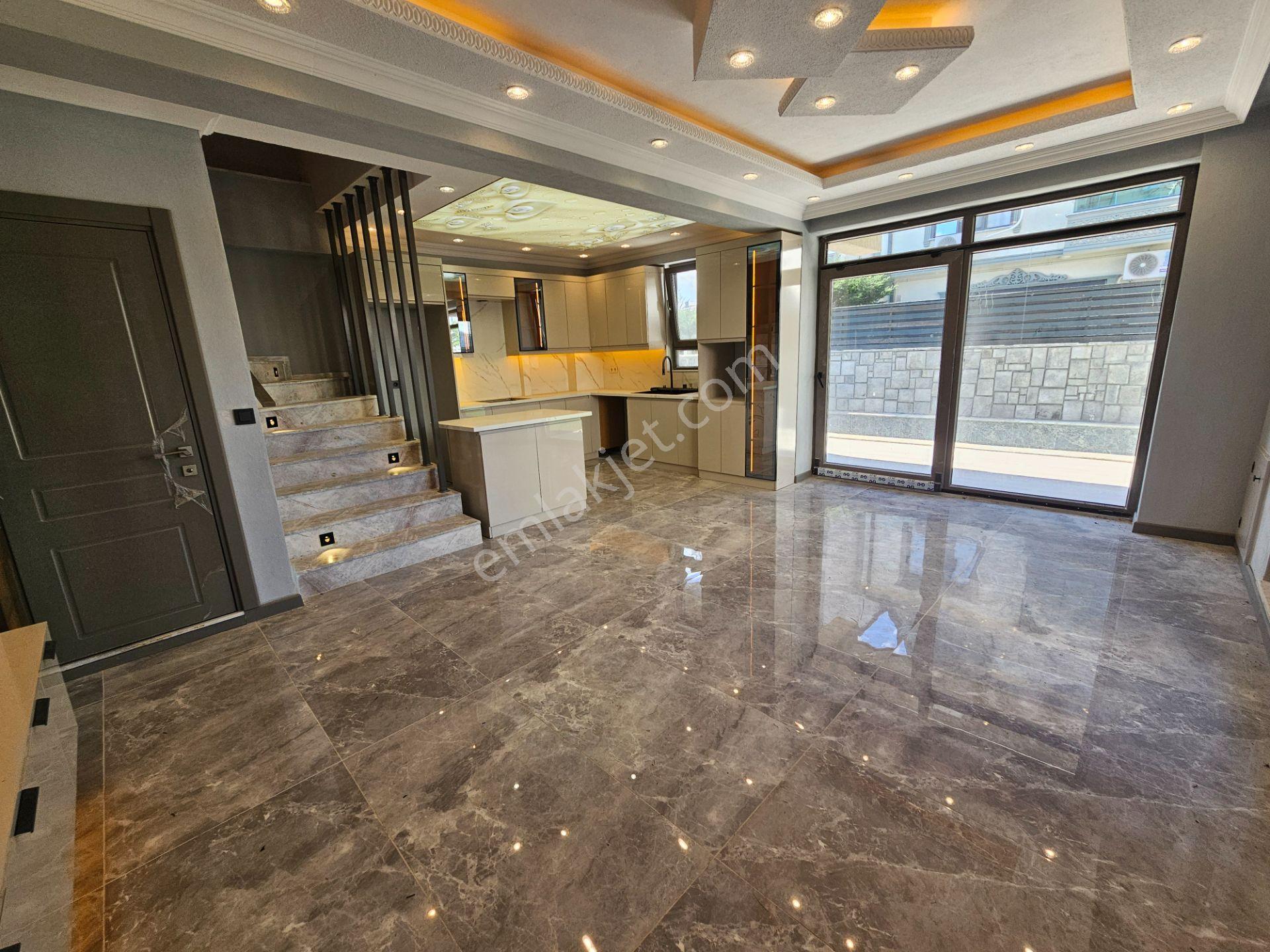 Deniz'de 4+1 Müstakil Havuzlu Lüks Villa — fotoğraf 17