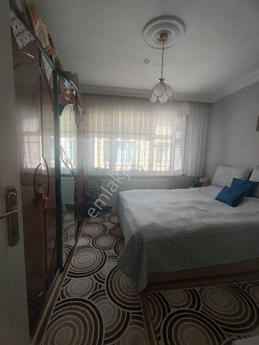 Yeşilova Da Satılık Müstakil Tapulu 3 Katlı Bina — fotoğraf 8