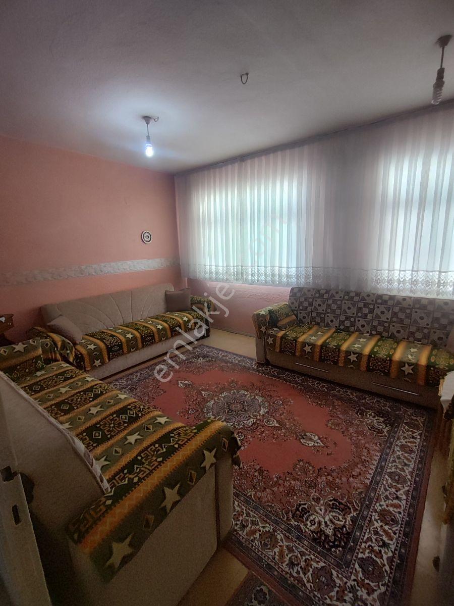 Yeşilova Da Satılık Müstakil Tapulu 3 Katlı Bina — fotoğraf 20