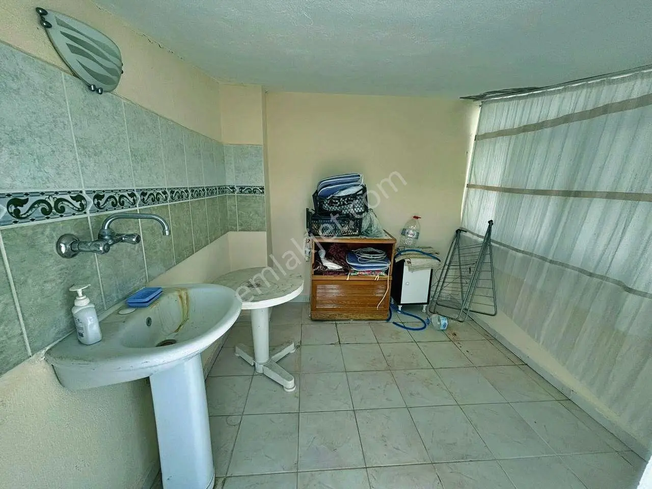 Uytundan Pelitköyde Denize 200metre Doğalgazlı Satılık 4+1 Villa — fotoğraf 16