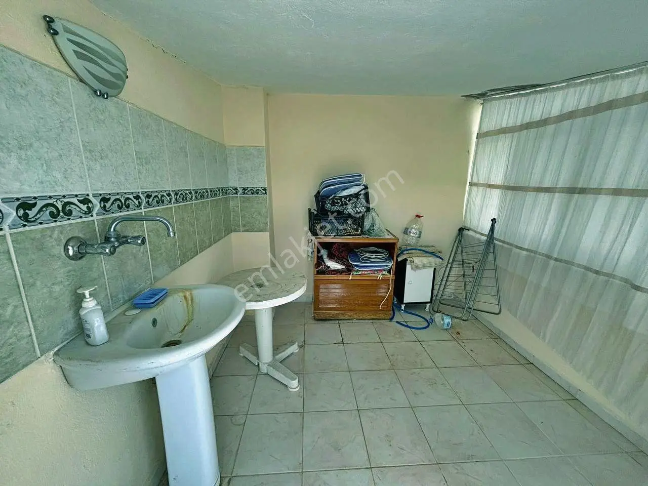 Uytundan Pelitköyde Denize 200metre Doğalgazlı Satılık 4+1 Villa — fotoğraf 32