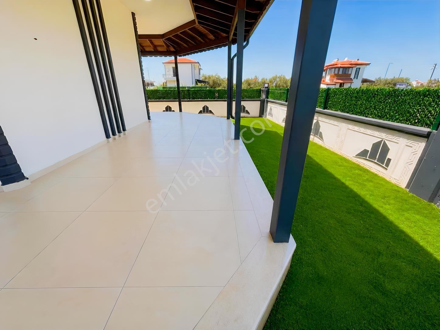 Dağlı Gayrimenkul'den Müstakil Geniş Bahçeli 3+1 Sıfır Villa — fotoğraf 3