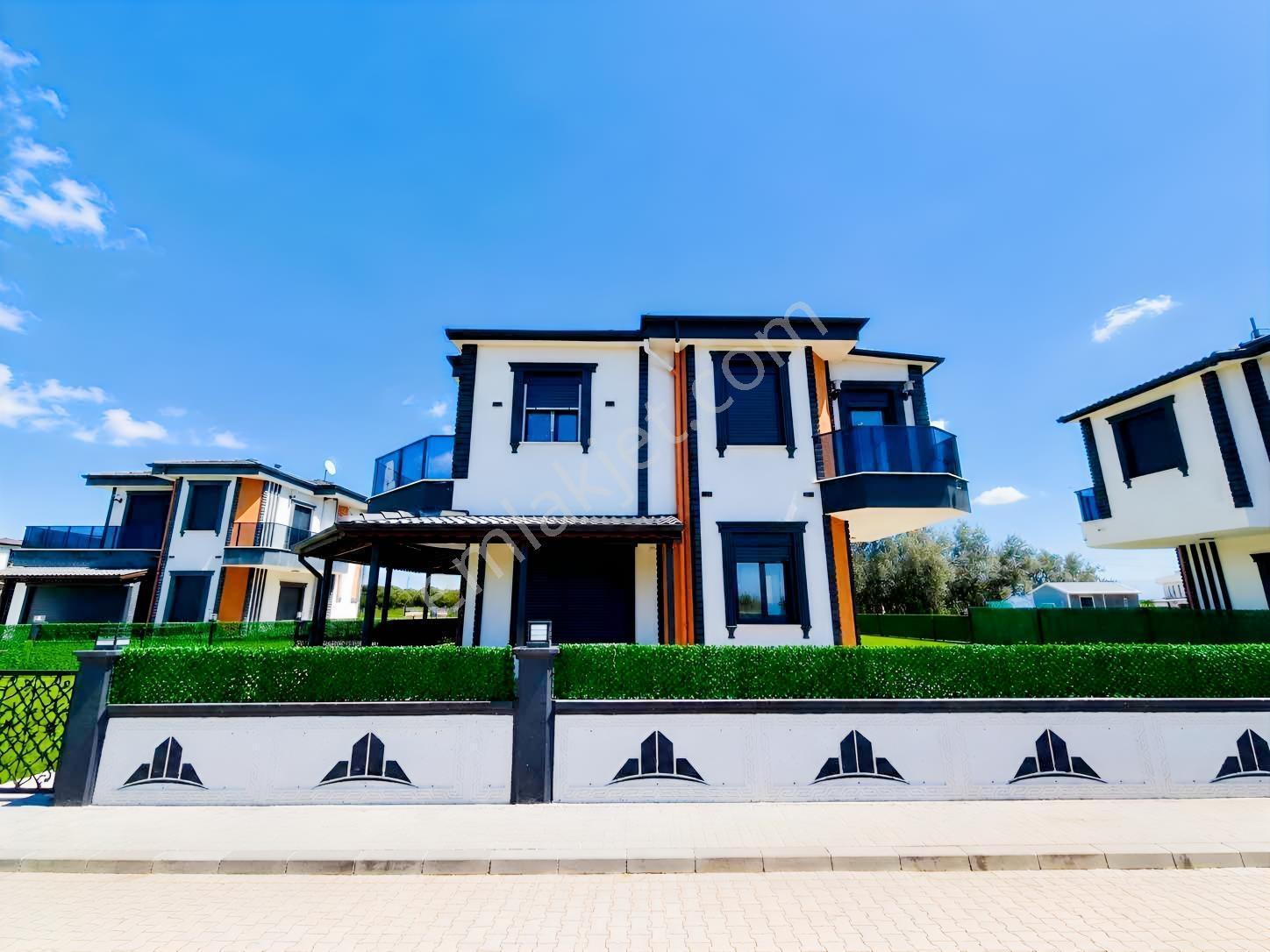 Dağlı Gayrimenkul'den Müstakil Geniş Bahçeli 3+1 Sıfır Villa — fotoğraf 7