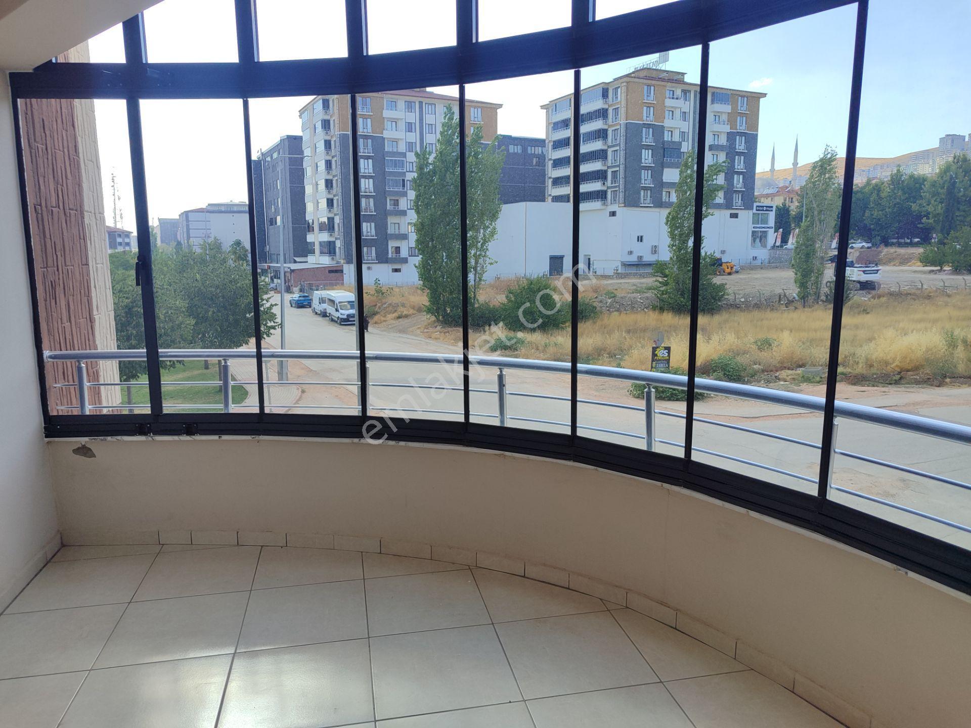 Ataşehir Mah Tofaş Kavşağı Satlık 3+1 Yapılı Daire — fotoğraf 9
