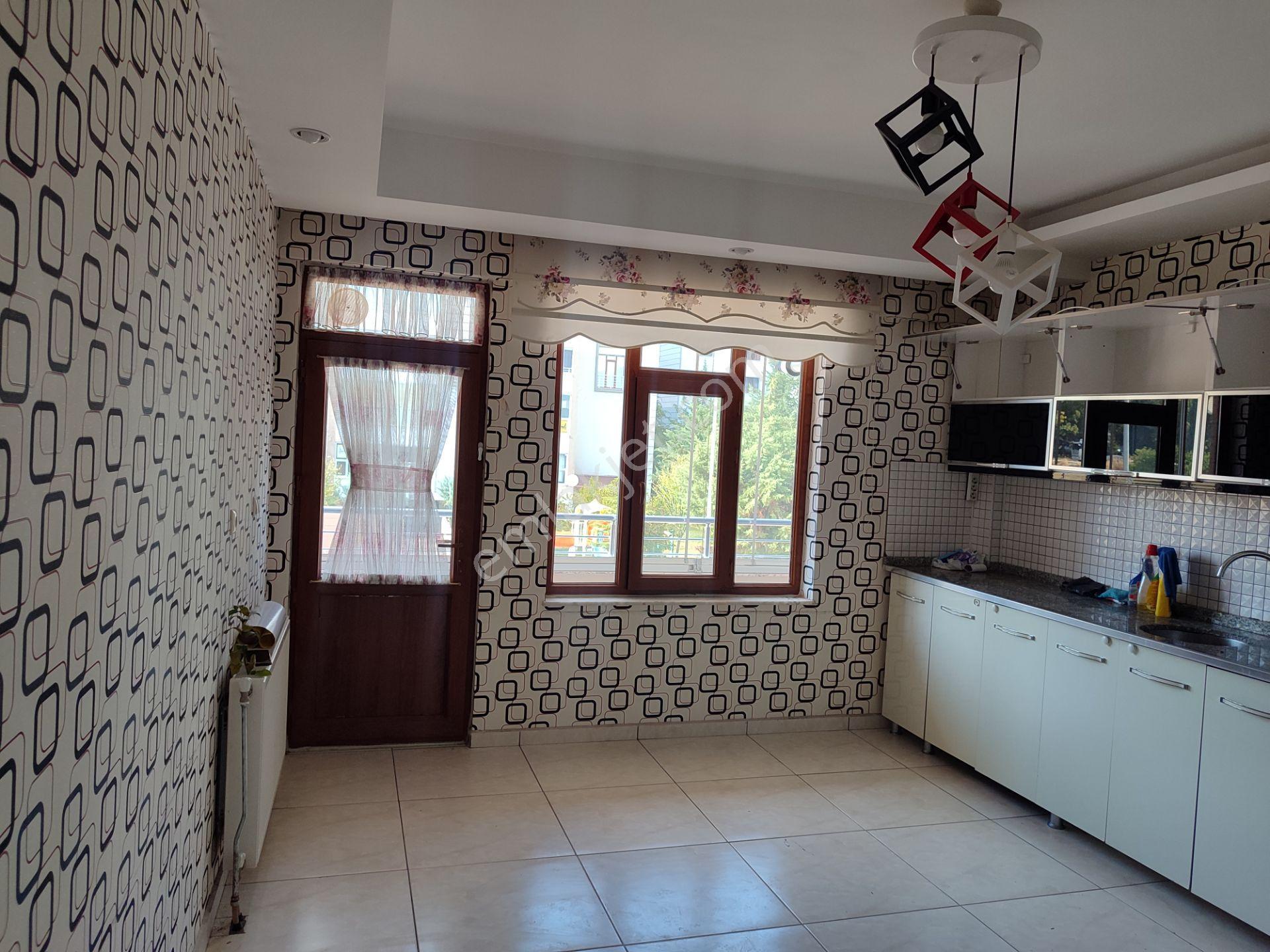 Ataşehir Mah Tofaş Kavşağı Satlık 3+1 Yapılı Daire — fotoğraf 13