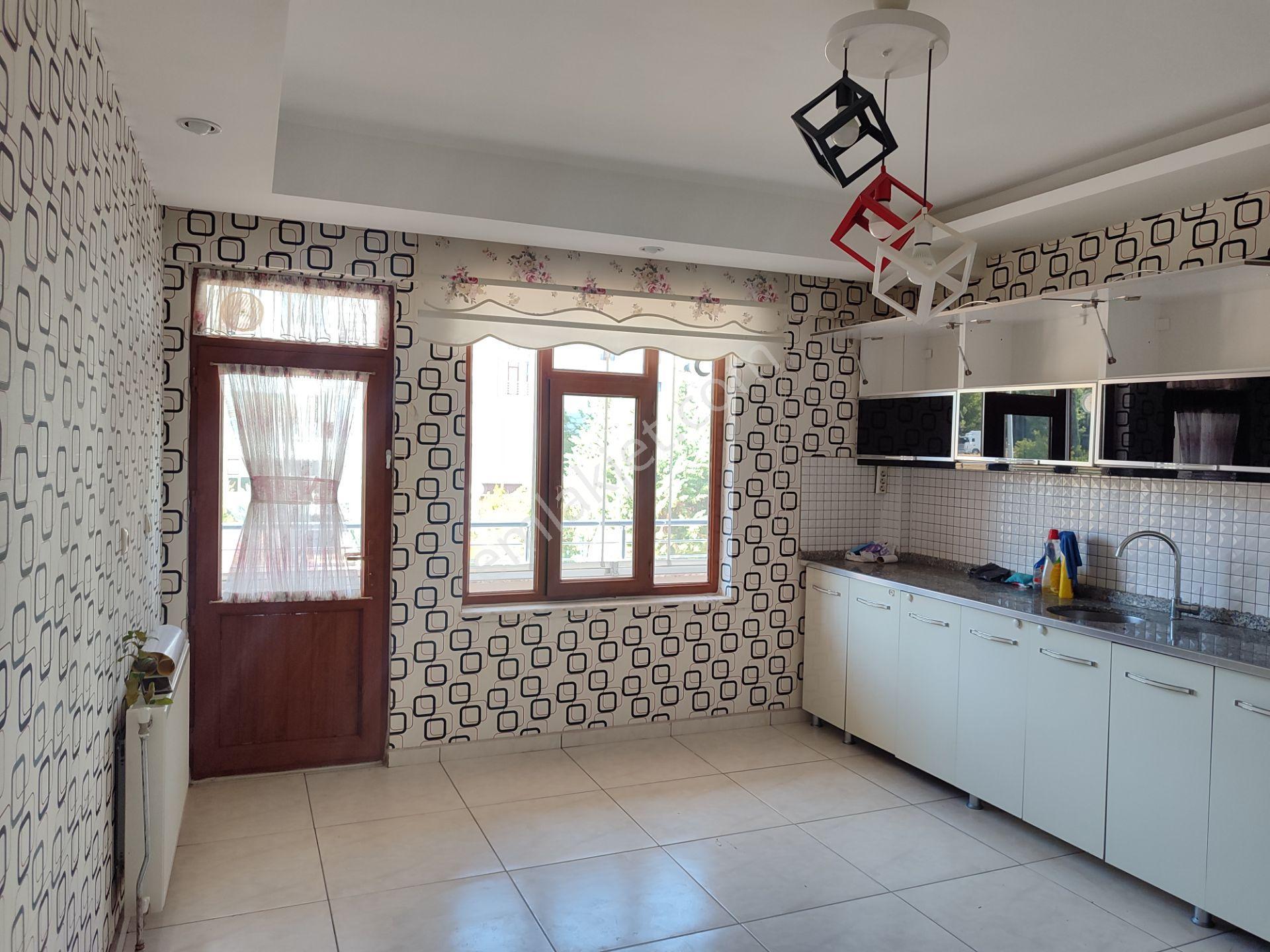 Ataşehir Mah Tofaş Kavşağı Satlık 3+1 Yapılı Daire — fotoğraf 14