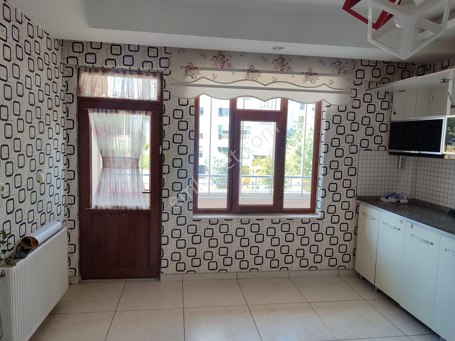 Ataşehir Mah Tofaş Kavşağı Satlık 3+1 Yapılı Daire — fotoğraf 16