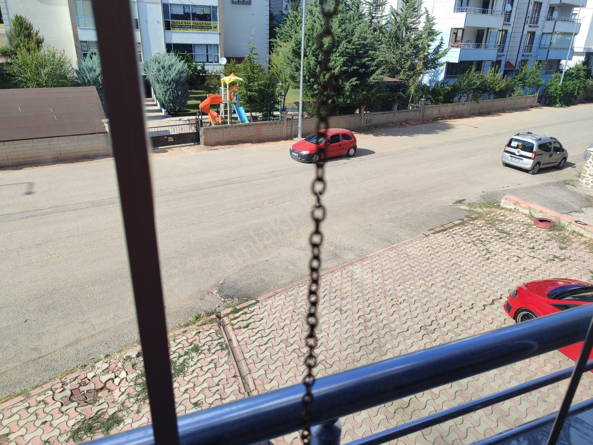 Ataşehir Mah Tofaş Kavşağı Satlık 3+1 Yapılı Daire — fotoğraf 21
