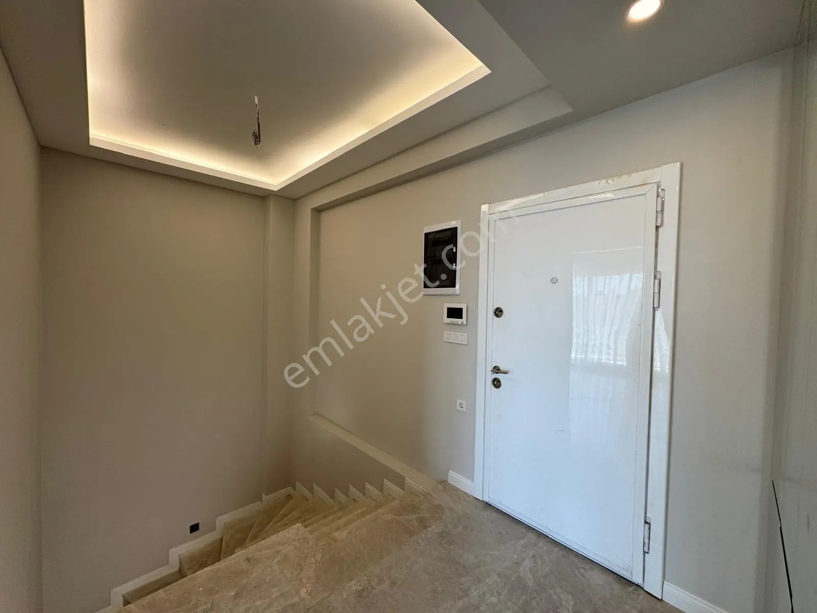 Kuşadası Kadınlar Denizi’nde Bahçeli, Deniz Manzaralı Havuzlu Sitede 2+1 Dubleks — fotoğraf 12