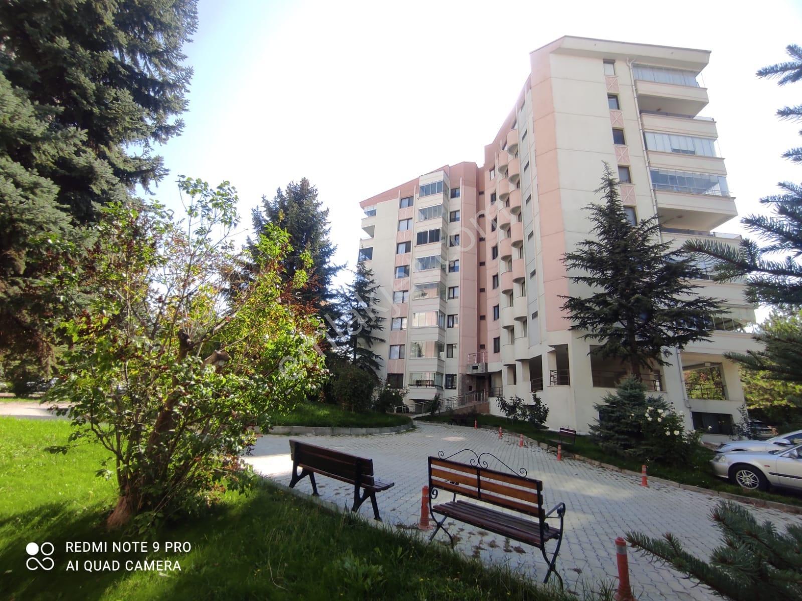 Ümitköy Metro Yürüme Mesafesinde Aykon Sitesi 4+1 Satılık Daire — fotoğraf 9