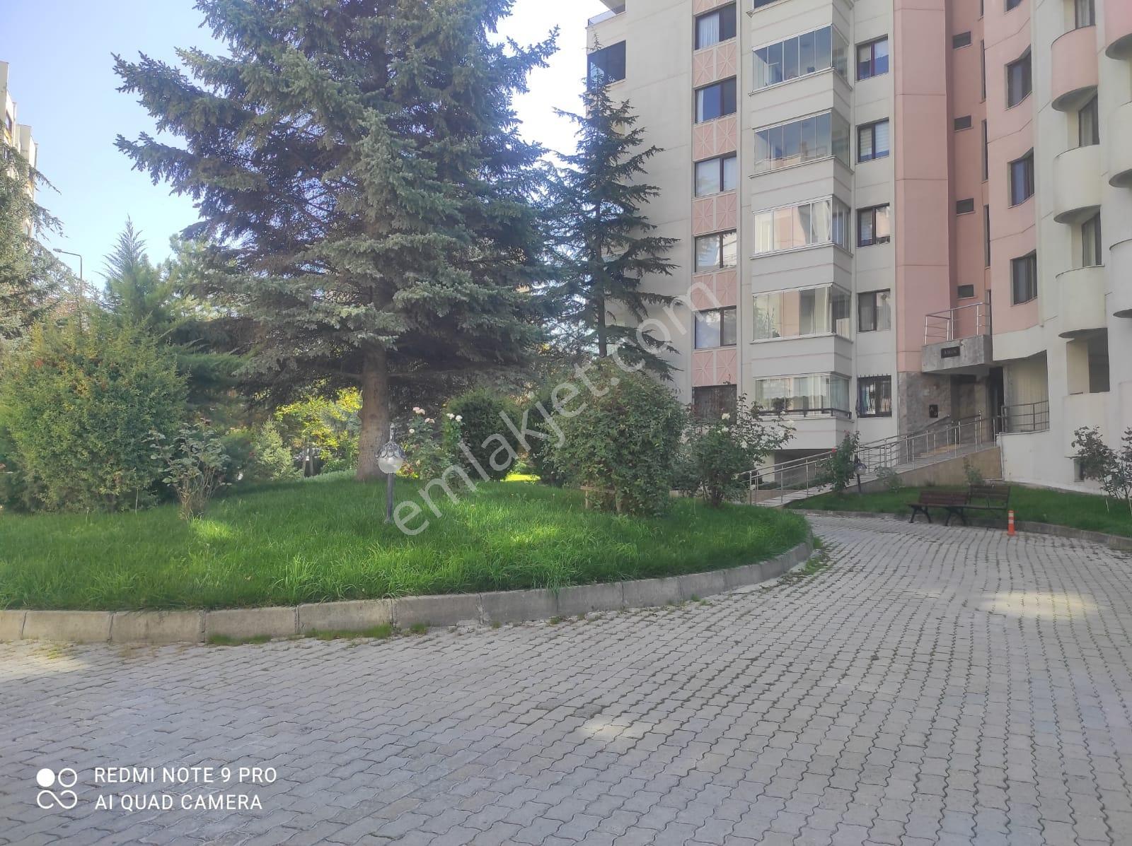 Ümitköy Metro Yürüme Mesafesinde Aykon Sitesi 4+1 Satılık Daire — fotoğraf 12