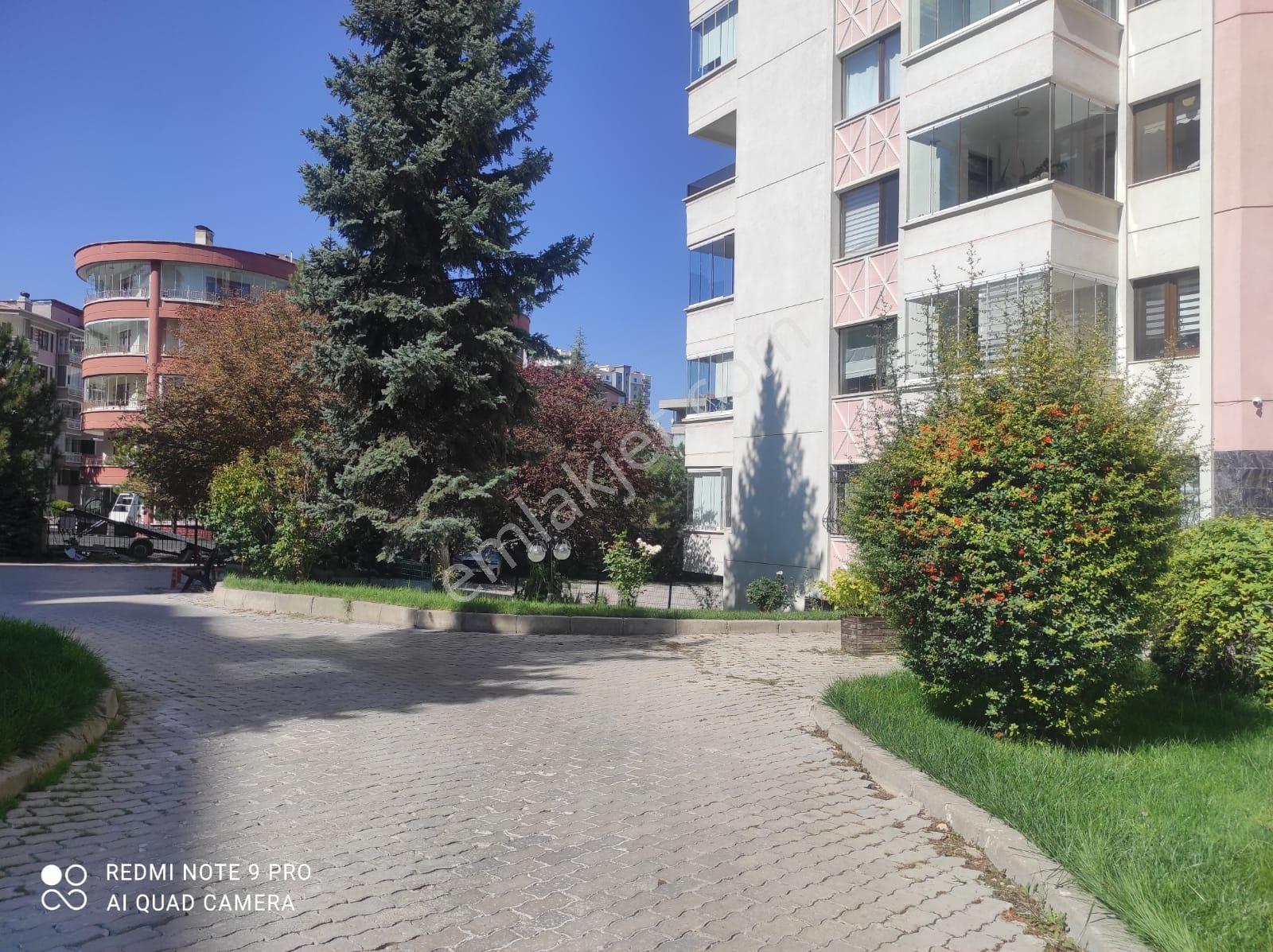 Ümitköy Metro Yürüme Mesafesinde Aykon Sitesi 4+1 Satılık Daire — fotoğraf 14
