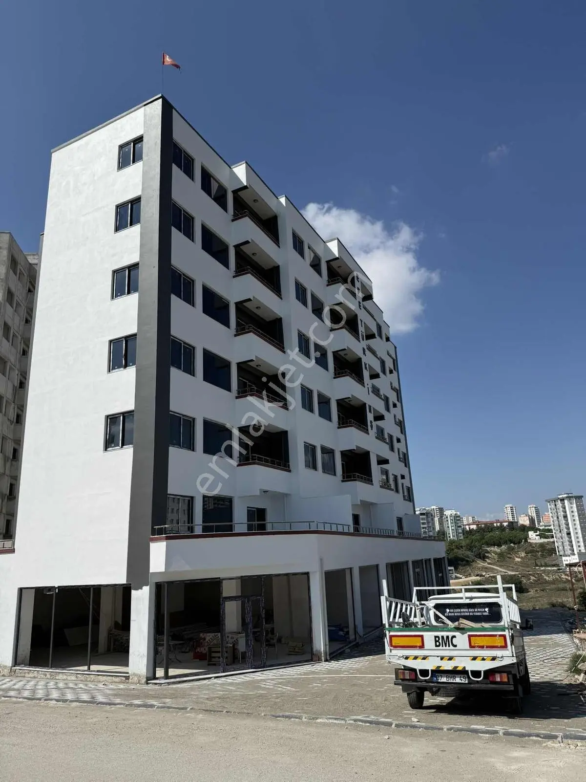 Güvenal Satılık 2+1 Ultra Lüks Daire — fotoğraf 3