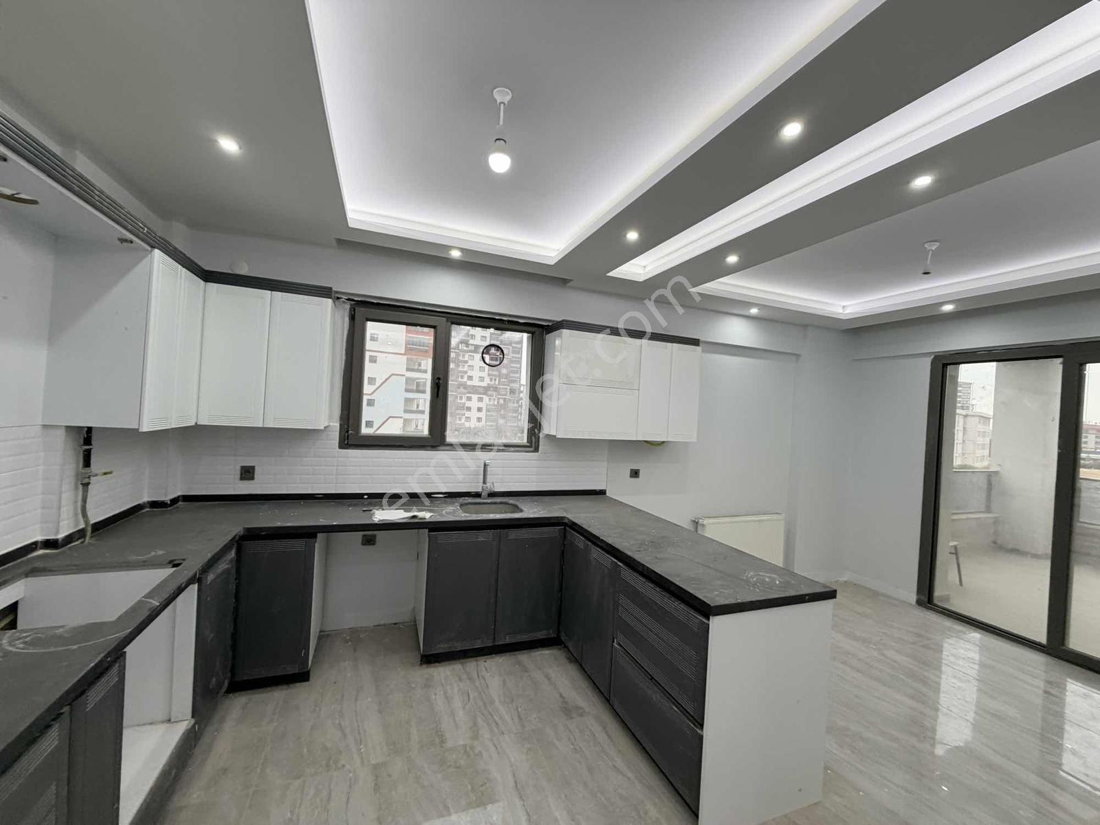 Yusuf Karadağlıdan K.otoparklı Satılık Ultralüks 4+1 260 Metre — fotoğraf 21