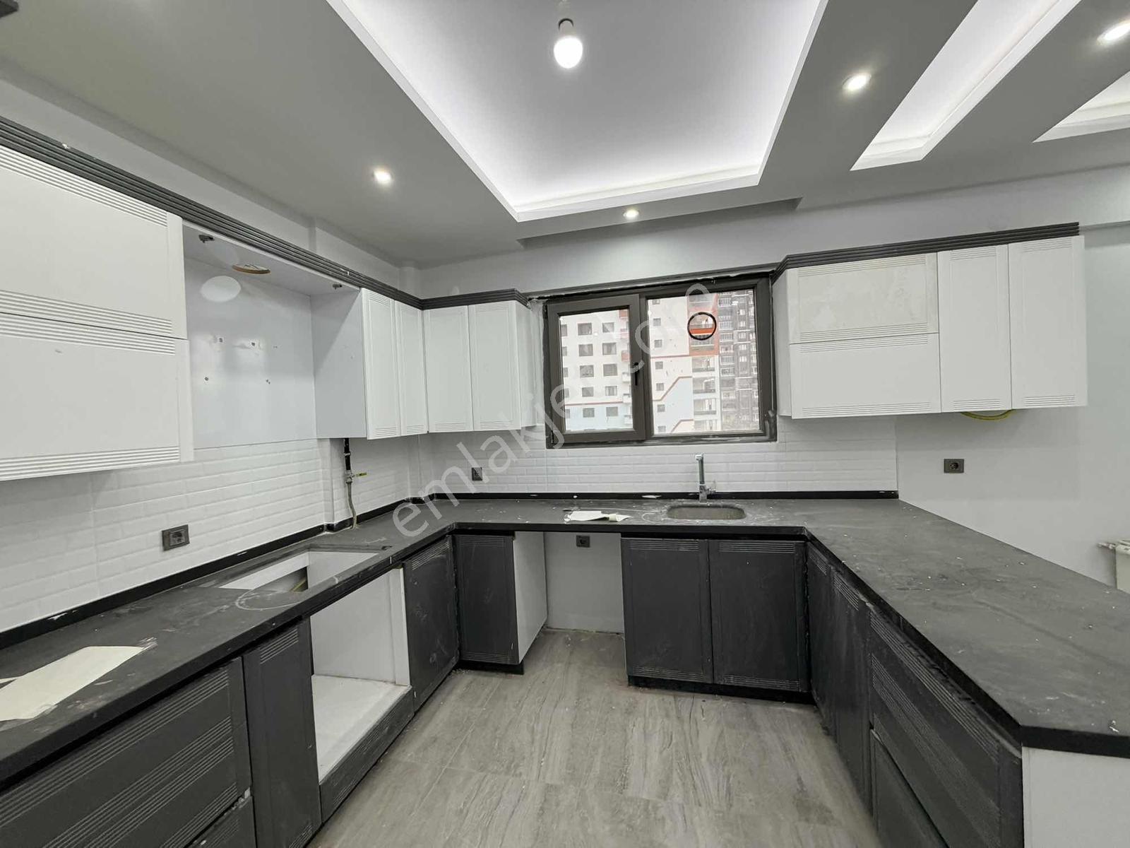 Yusuf Karadağlıdan K.otoparklı Satılık Ultralüks 4+1 260 Metre — fotoğraf 23