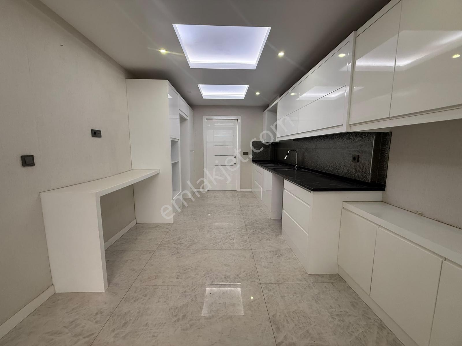 Yenişafak'ın En Güzel Konumu Full+full Site Konsept 180 M2 Daire — fotoğraf 4