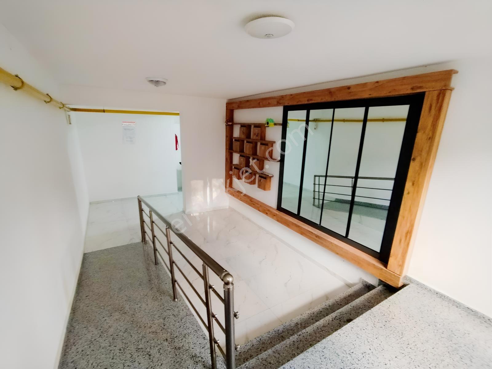 Durmaz Gayrimenkul'den Zincirlikuyu'da 4+1 Dublex Daire — fotoğraf 2