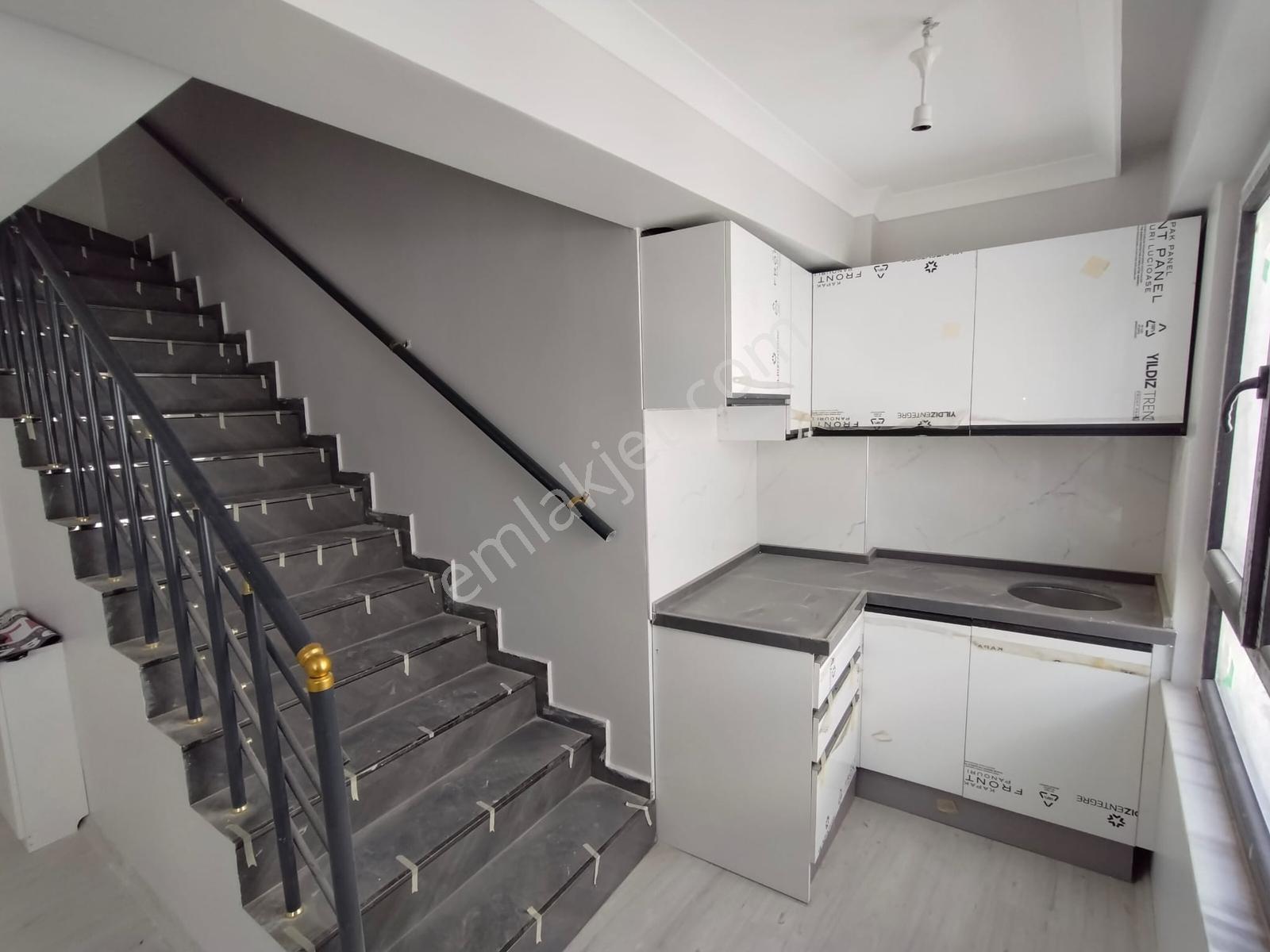 Durmaz Gayrimenkul'den Zincirlikuyu'da 4+1 Dublex Daire — fotoğraf 8