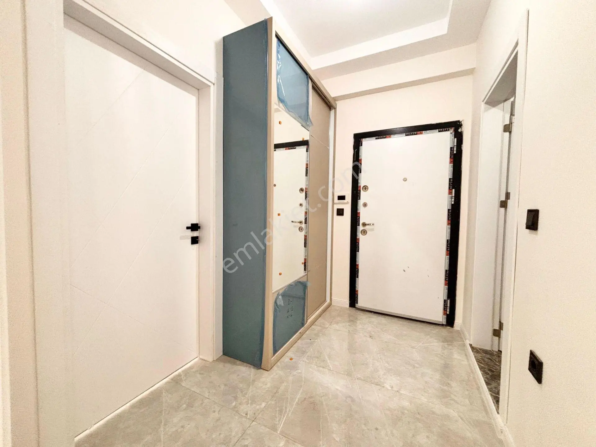 ꧁ay Emlaktan꧂akçayda Yüzme Havuzlu Yüksek Kredili 1+1 Lüks Daire — fotoğraf 12