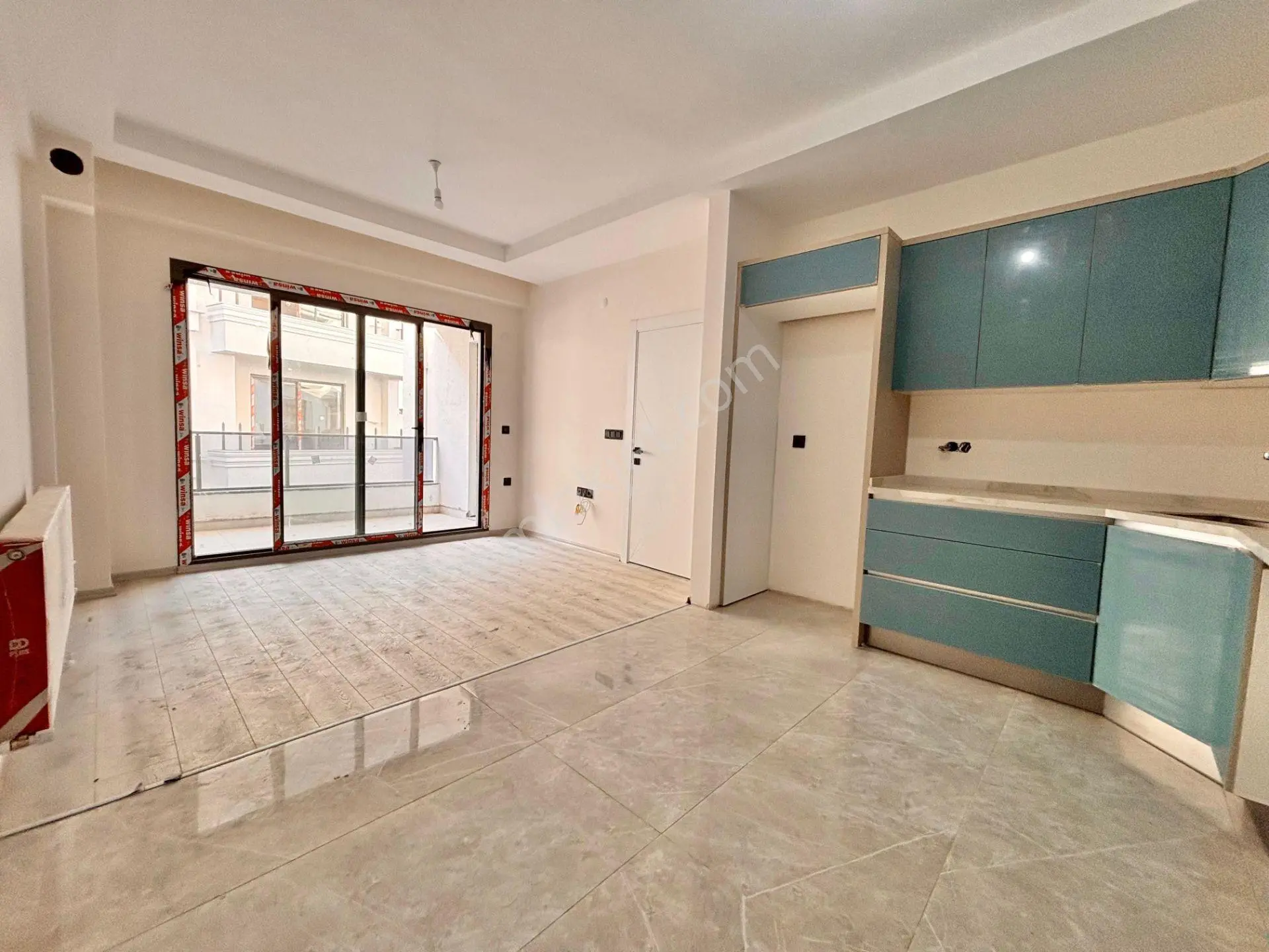 ꧁ay Emlaktan꧂akçayda Yüzme Havuzlu Yüksek Kredili 1+1 Lüks Daire — fotoğraf 14