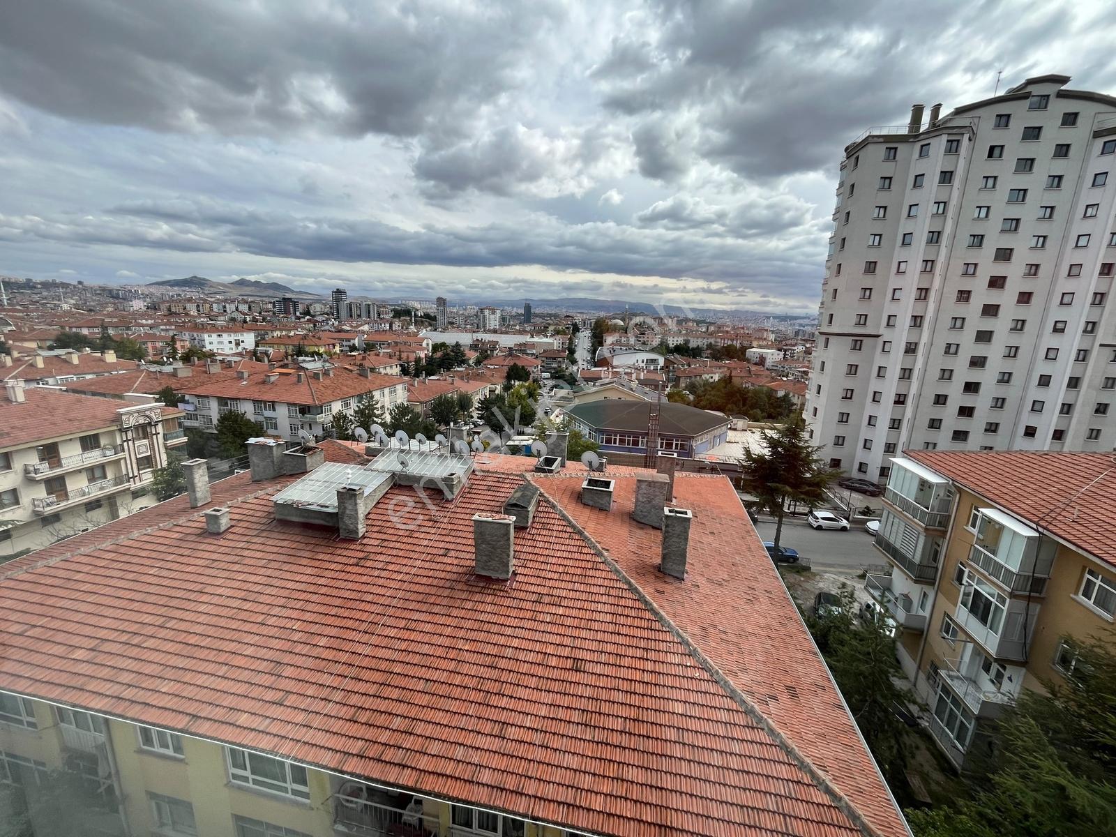 Ahiler'Den Barışyolu Cd. Yakını 3+1 Manzaralı Katta Daire
