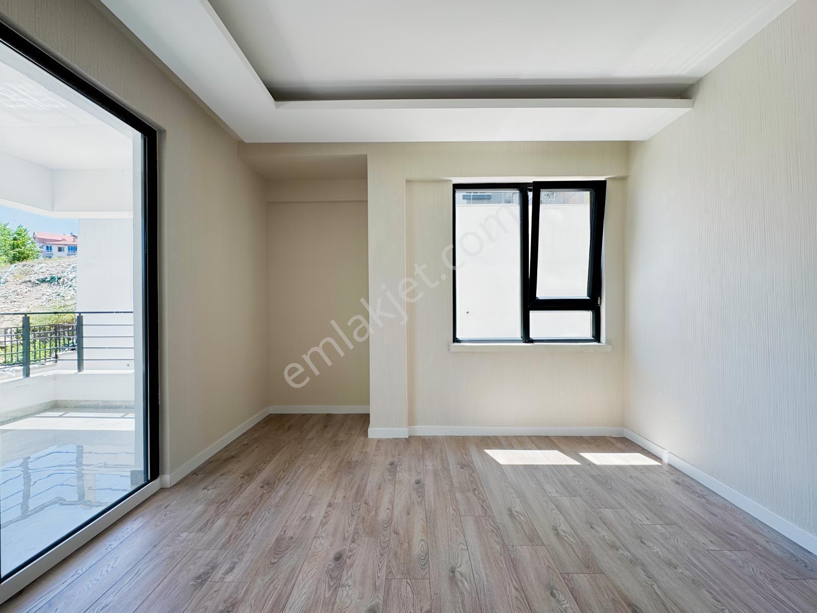 Kuzey'den 3+1 Sıfır Site'de Full Yapılı Merkezi Konumda Daire — fotoğraf 17