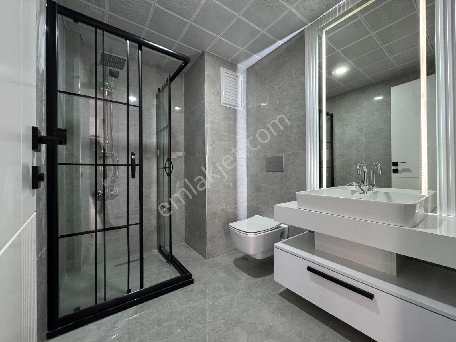 Kuzey'den 3+1 Sıfır Site'de Full Yapılı Merkezi Konumda Daire — fotoğraf 29