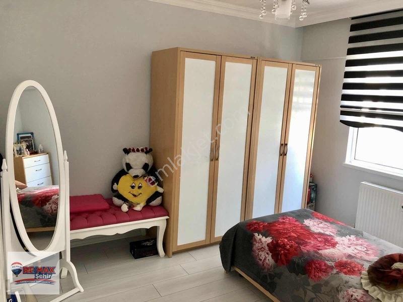 Remax Şehır'den Yalova Sahilde Satılık 3+1 Daire Masrafsız — fotoğraf 14