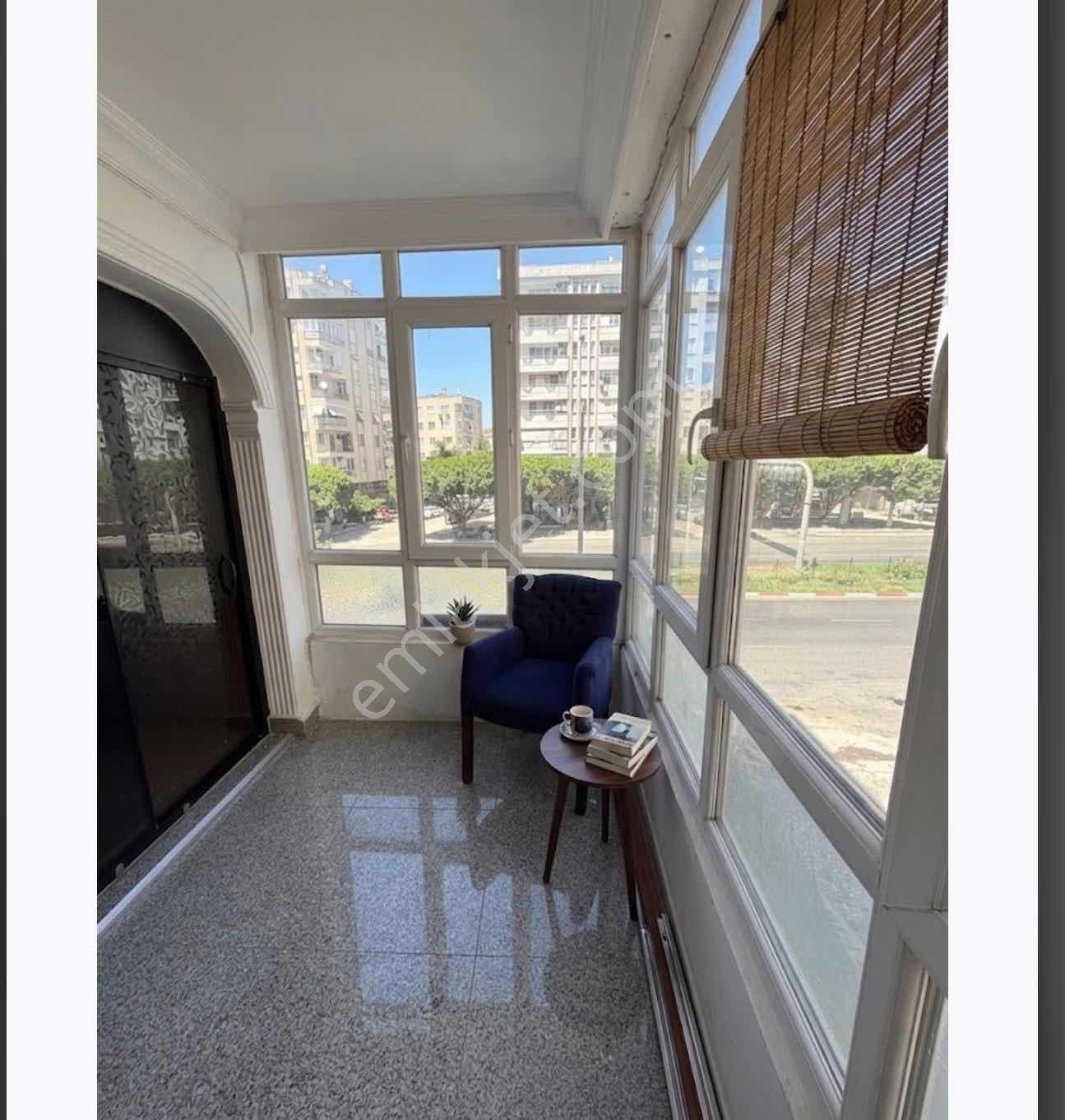 Yüzüncü Yıl'da Cadde Üzeri 2+1 Satılık Daire — fotoğraf 12