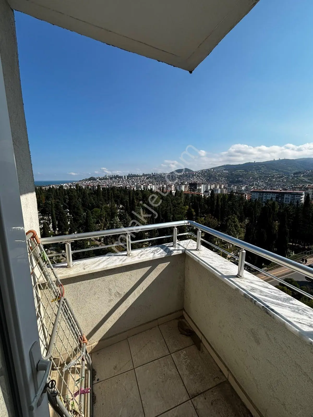 Rekoor Emlaktan Diş Hast.karşısı 3+1 Satılık Daire. — fotoğraf 2