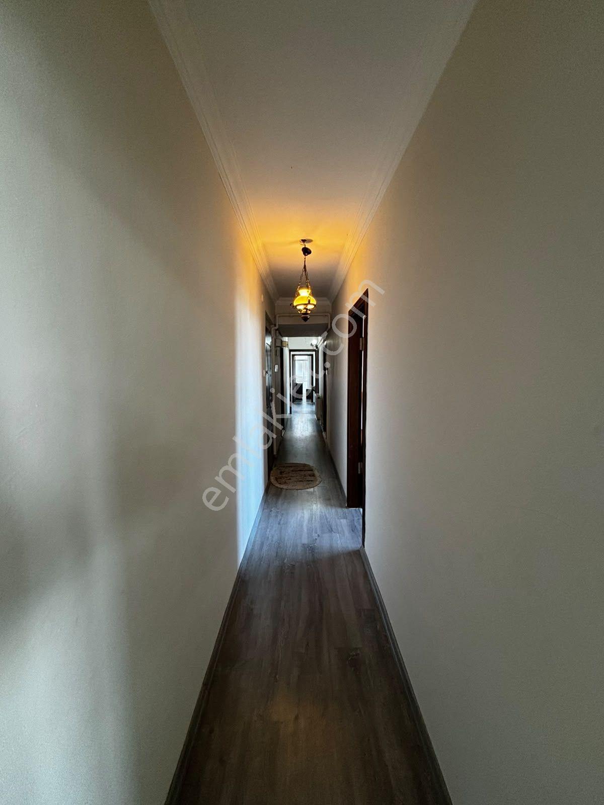 Rekoor Emlaktan Diş Hast.karşısı 3+1 Satılık Daire. — fotoğraf 33