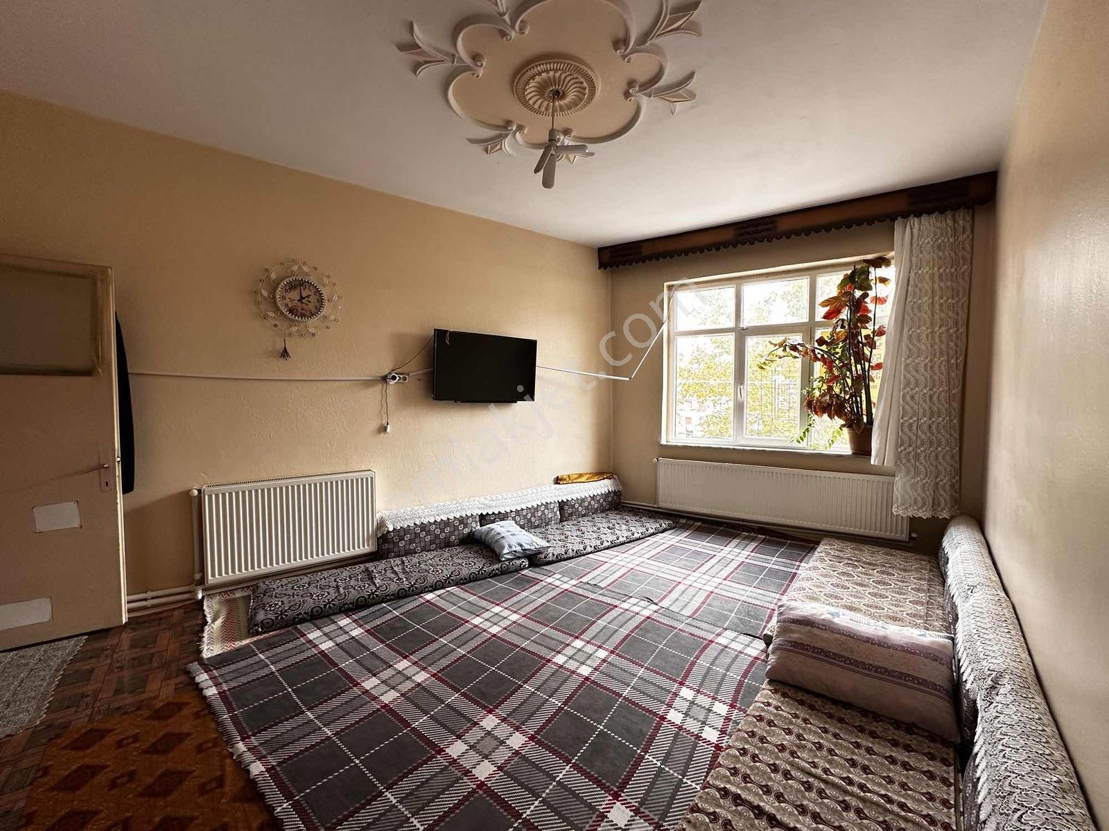 Keçeciler Mh Araplar Cd Satılık 4+1 Arakat Hazır Kiracılı Daire — fotoğraf 5