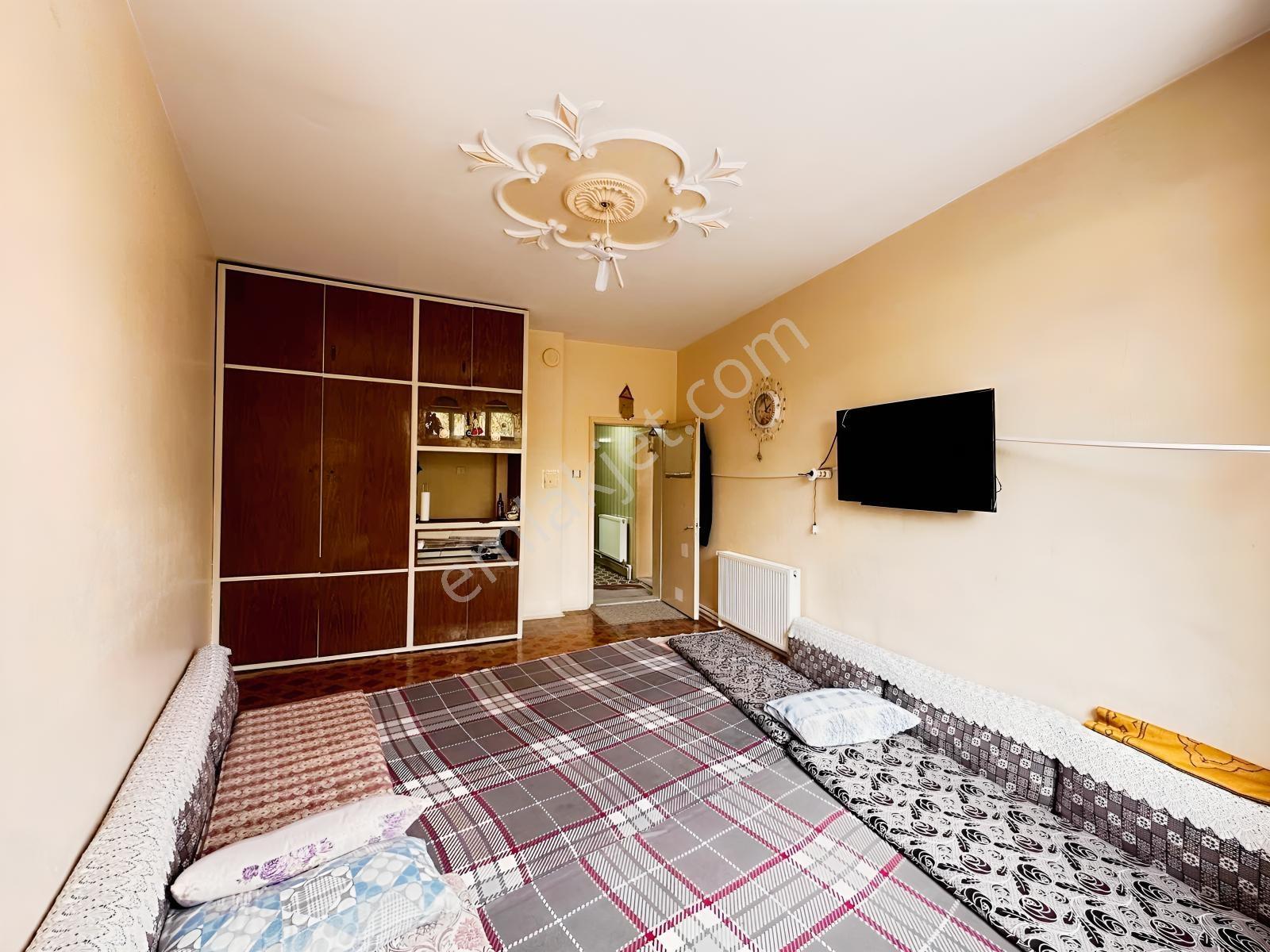 Keçeciler Mh Araplar Cd Satılık 4+1 Arakat Hazır Kiracılı Daire — fotoğraf 6